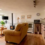 Curlew Cottage