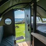 Yha Treyarnon Bay