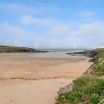 Constantine Bay