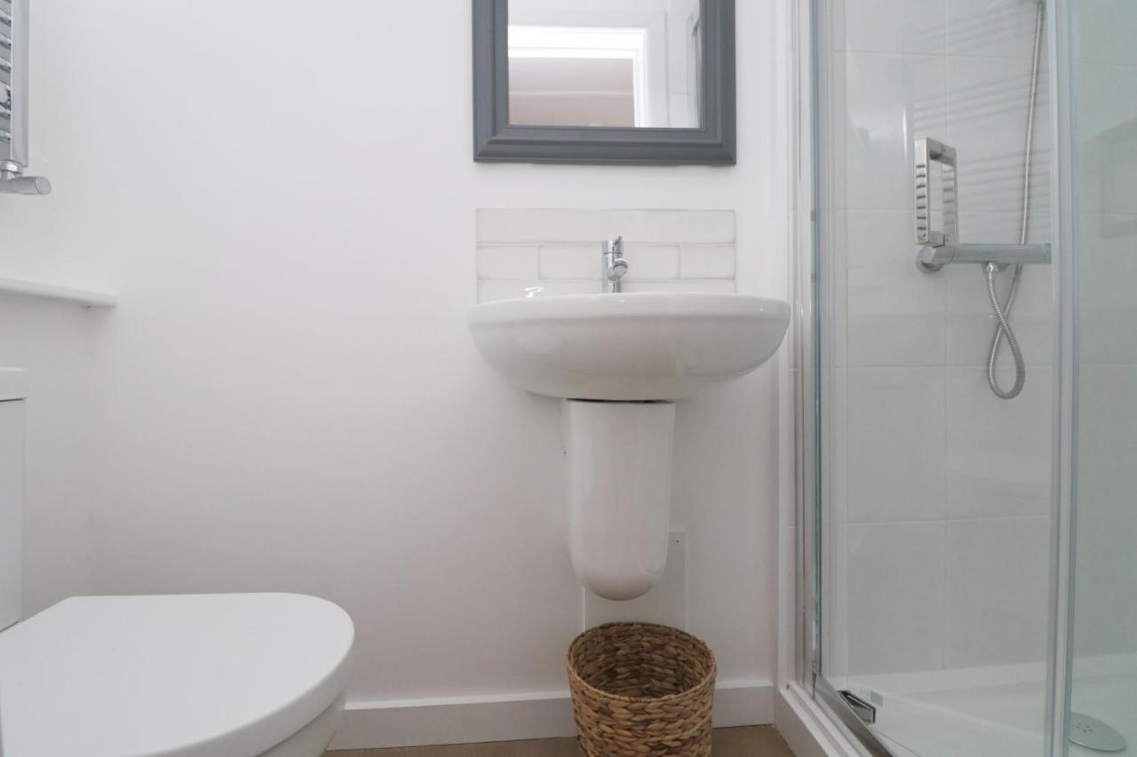 Holiday home Spacious & Modern House, 100m To