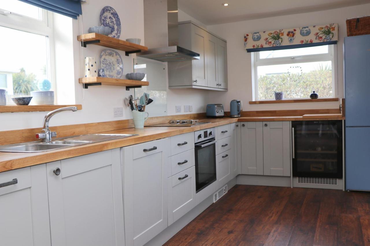 Holiday home Spacious & Modern House, 100m To
