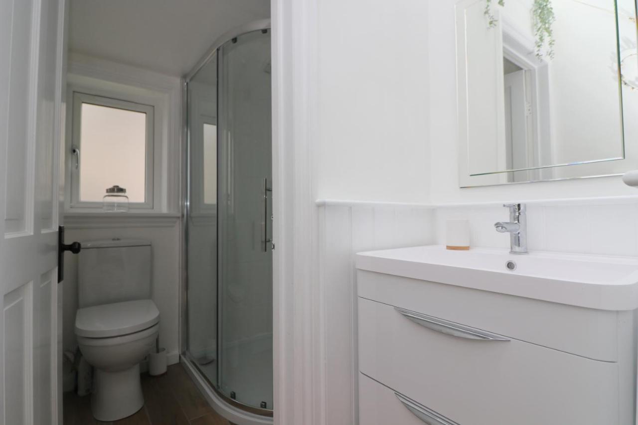 Holiday home Spacious & Modern House, 100m To Padstow