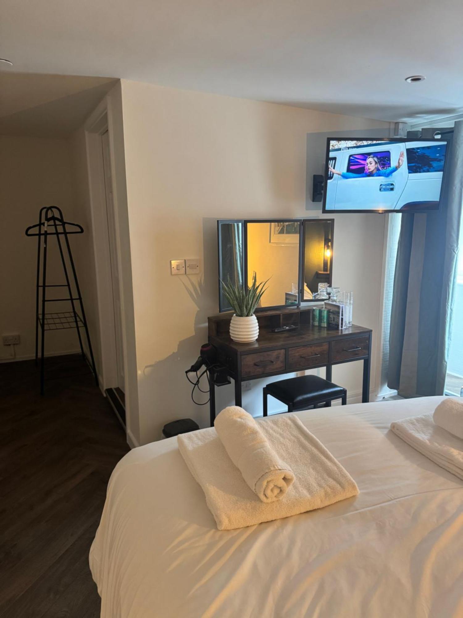 Inn The London