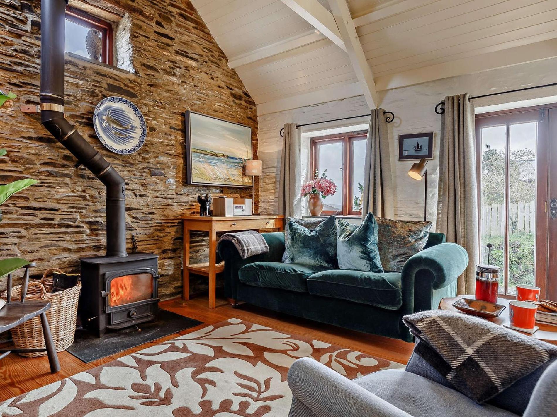 2 Bed In Theli *