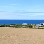 Sea Views Apartment Near The Beach