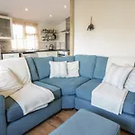 Chalet 216- The Beach Retreat