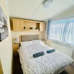 B47 Caravan Seven Bays