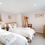 Hardys Cottage