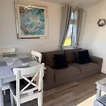 Padstow Lodge