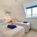 Lowen Cottage