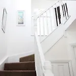 Honeysuckle Cottage