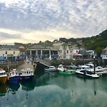 Padstow Chalet