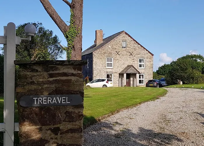 Padstow, Sleeps 5, You\'Ll Be The Only Guests, Huge Rooms!
