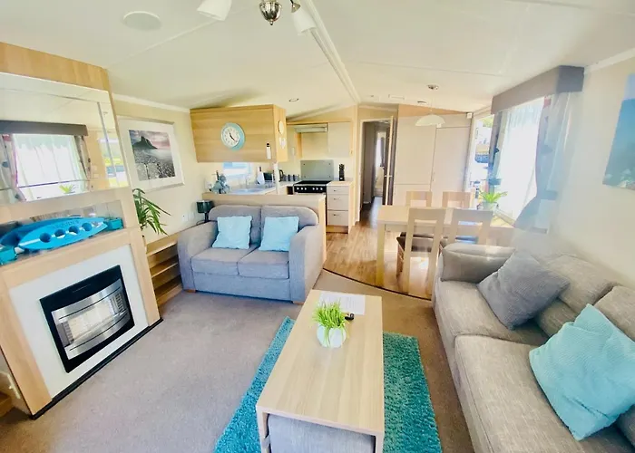 B47 Caravan Seven Bays