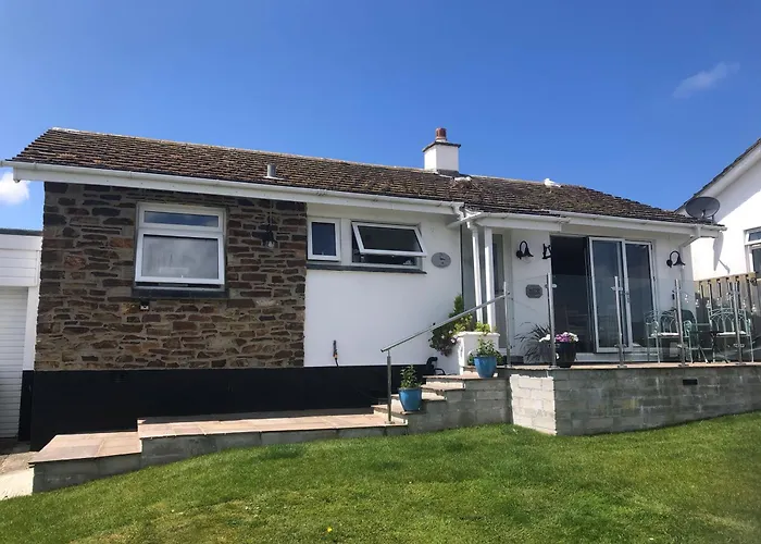 Curlews, 36 Egerton Road