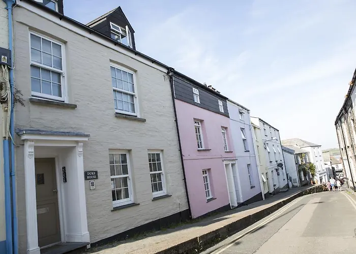 Padstow Breaks - Cottages & Apartments
