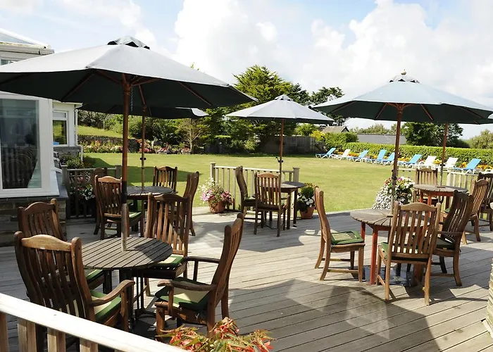 Treglos Hotel