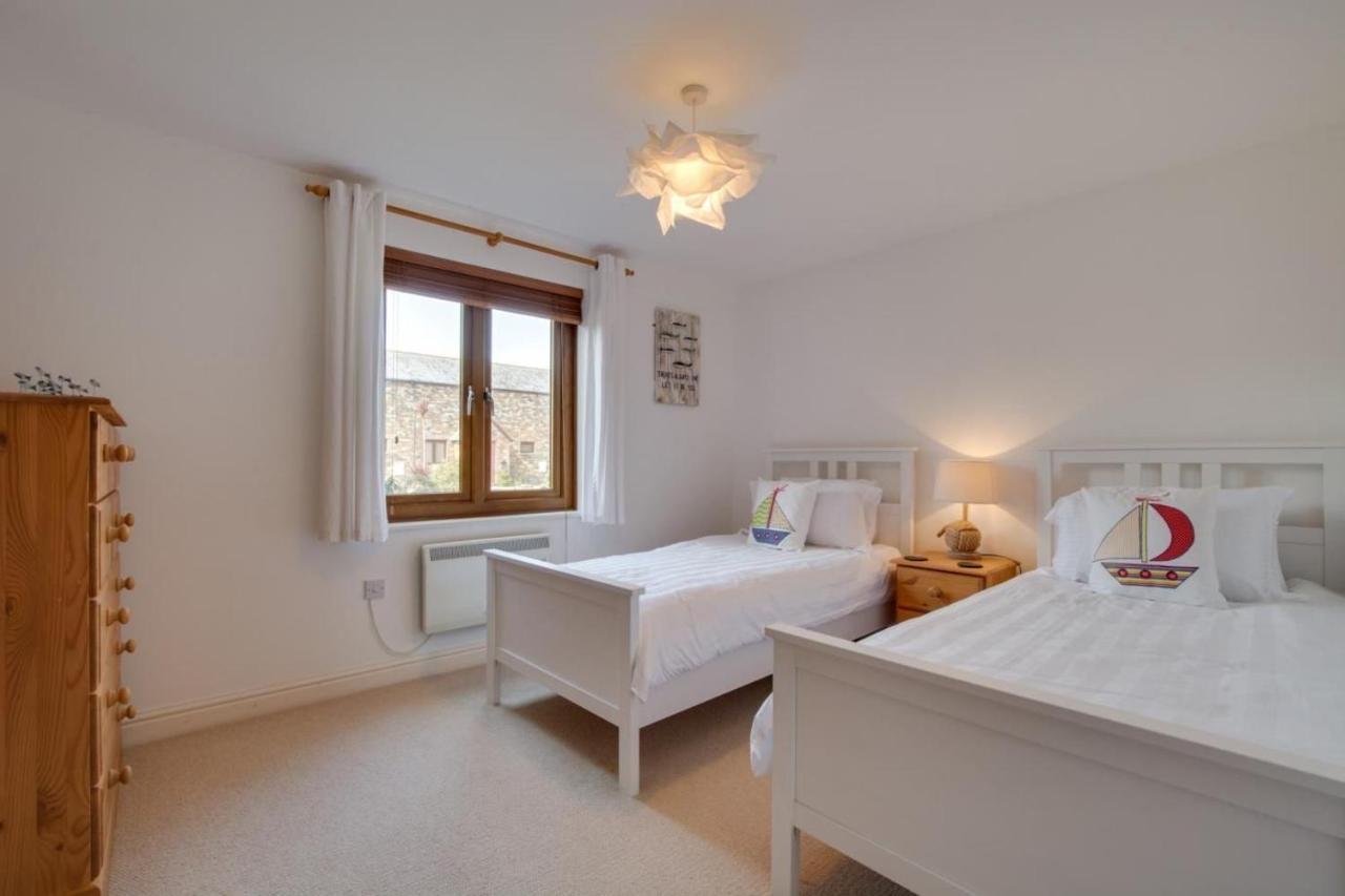 Tranquil Location Just Minutes From Holiday home *