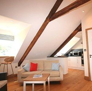 Breaks - Cottages & Apartment
