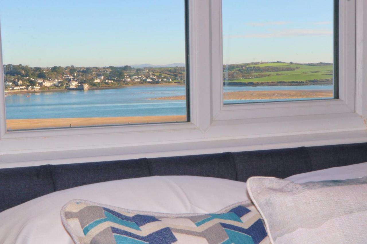 Townhouse, Close To Harbour With Sea Views