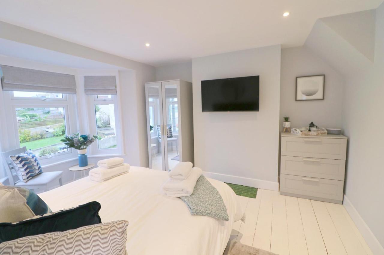 Holiday home Townhouse, Close To Harbour With Sea Views *