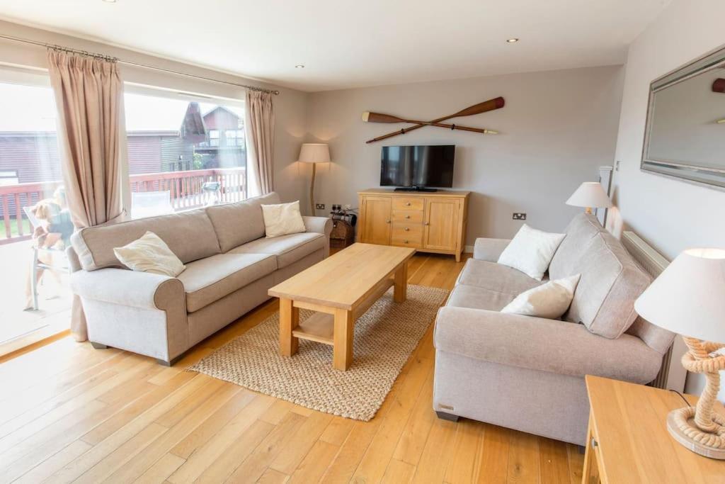 Holiday home Retallack 4 Bedroom - Hot Tub For Hire On Request -pool & Padstow
