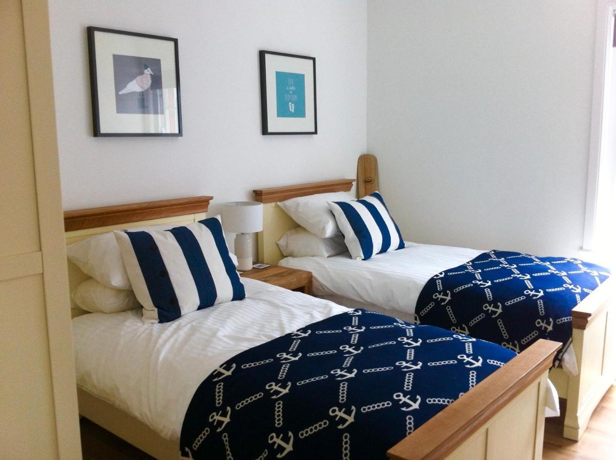 Harbour Retreat - Entire In The Beautiful Old Town Of Harbour Apartamento