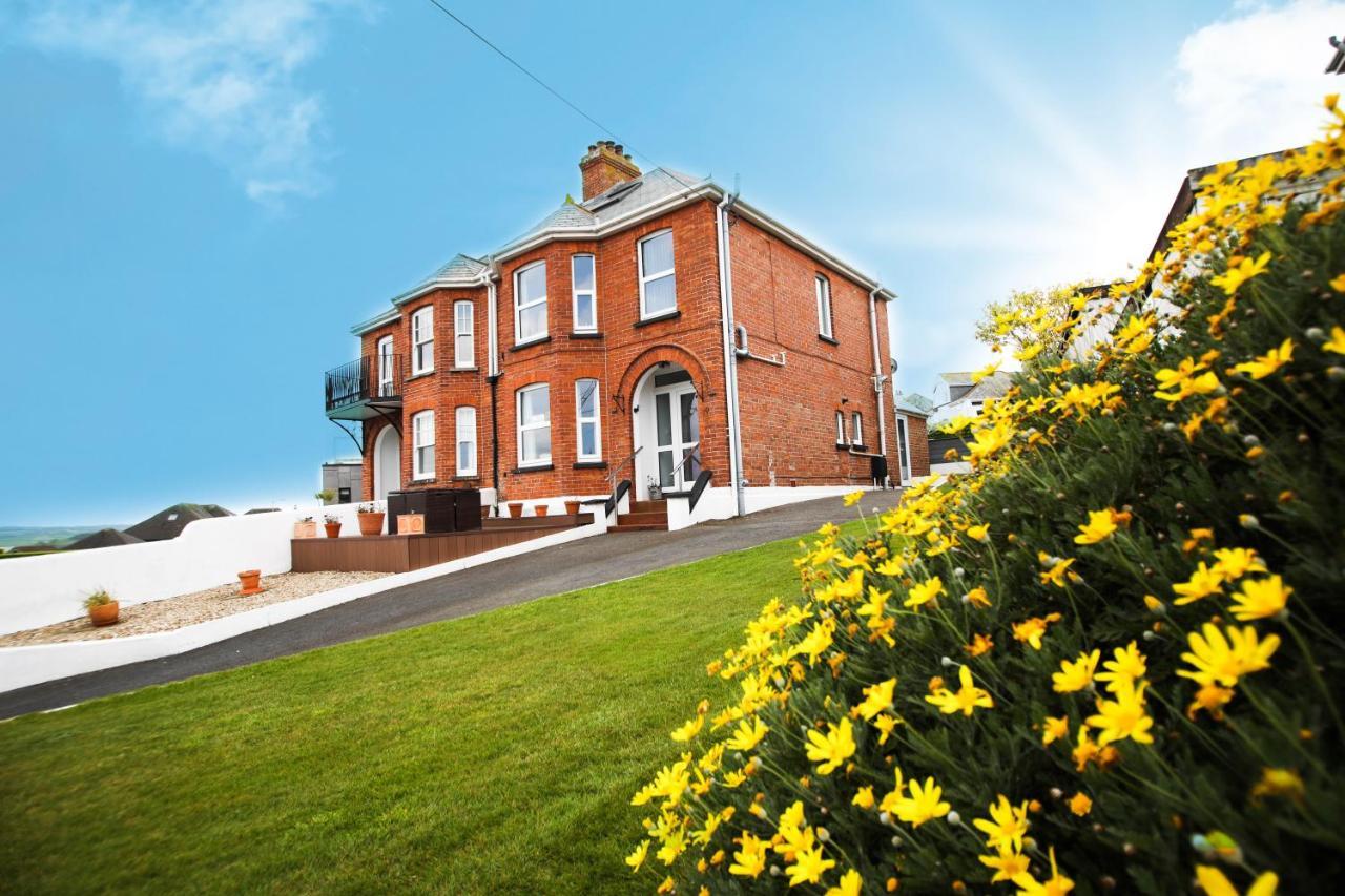 No 10 Treverbyn Road 3*