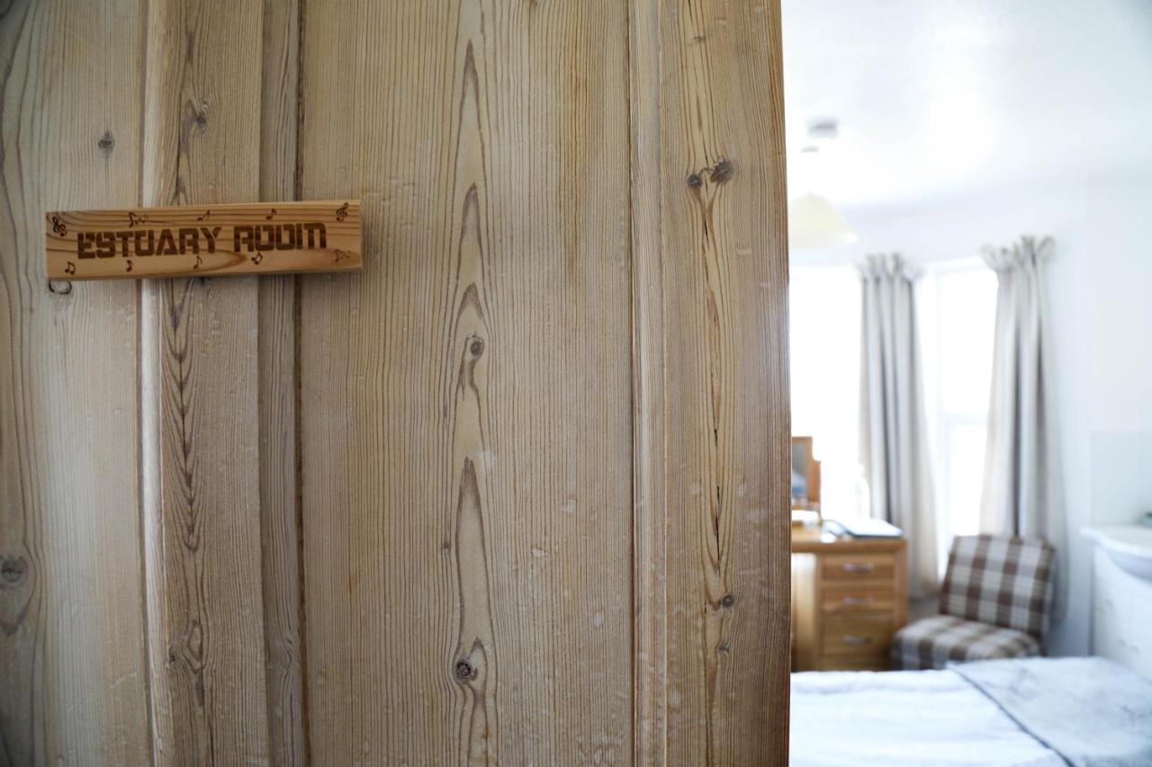 No 10 Treverbyn Road Bed & Breakfast