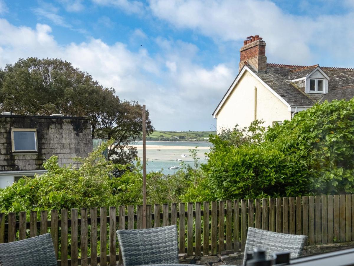 Slipway 12 * Padstow
