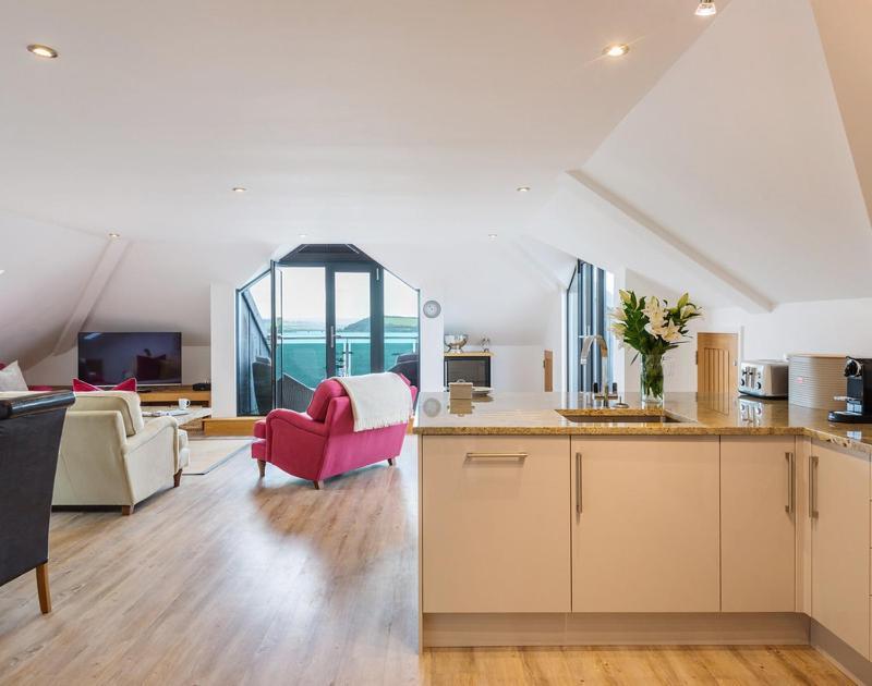 Apartment Upper Deck