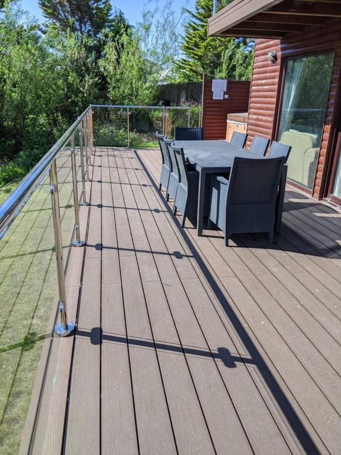 Trevone House With Hot Tub On Retallack Holiday home