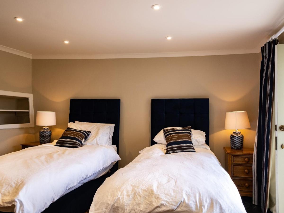 Holiday home Porthilly Greys