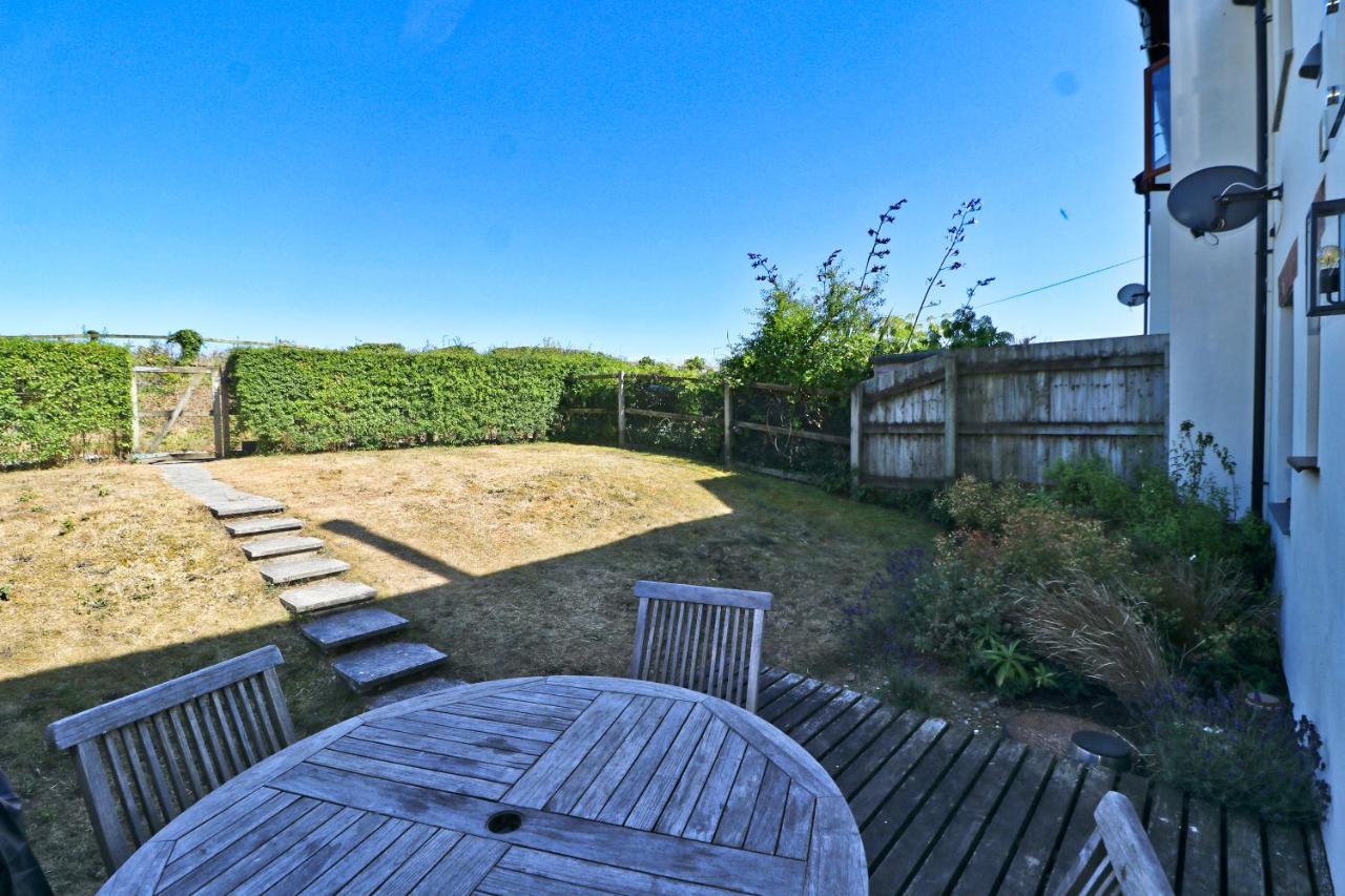 Holiday home Peaceful, Rural On The Outskirts Of