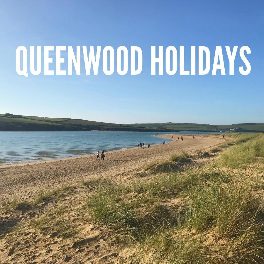Waters Edge On Retallack Resort- Private Hot Tub Padstow