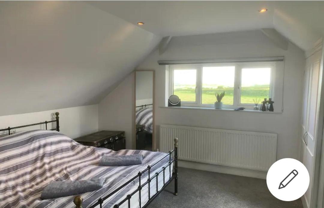 Sail Loft - Large Double Room, Bathroom And Lounge 2 Miles From *