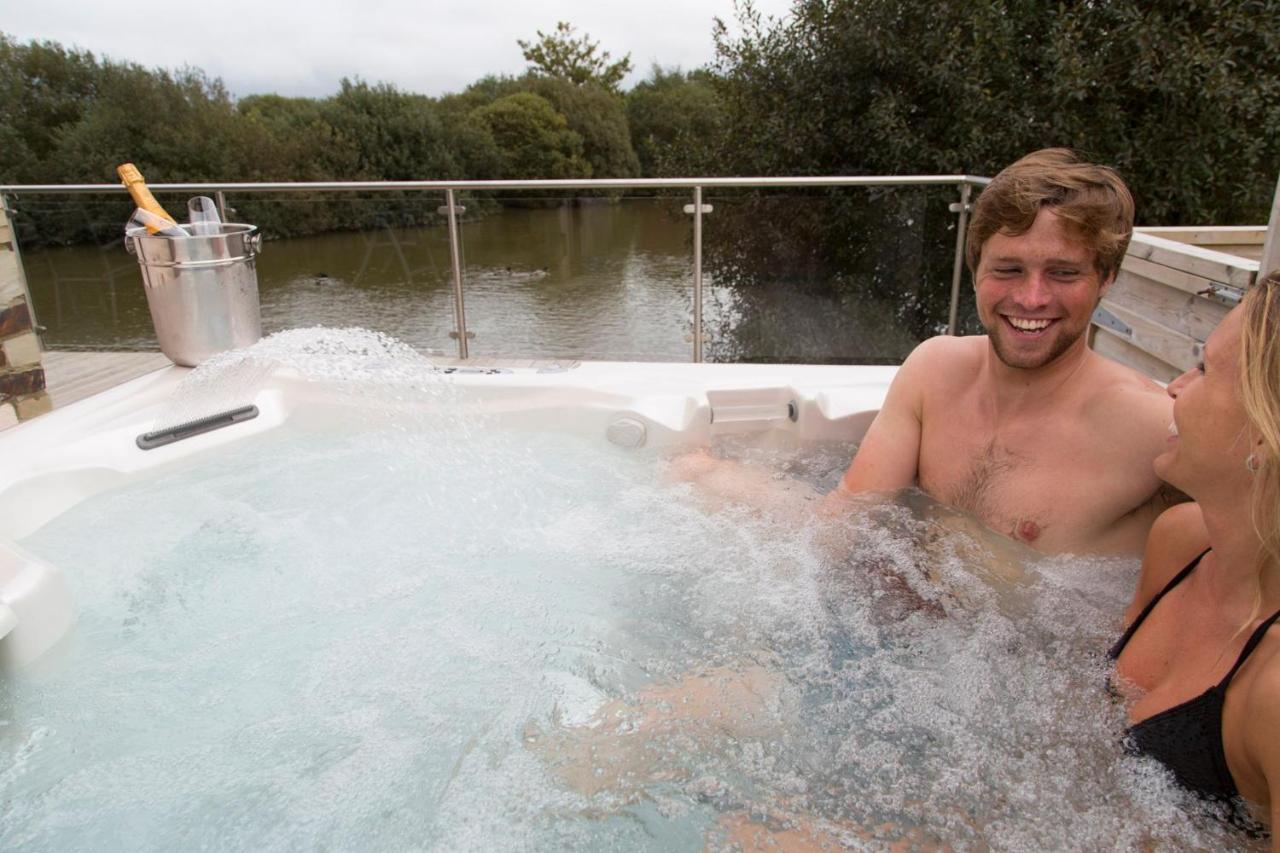 Lakeside House On Retallack With Hot Tub 110 * Padstow