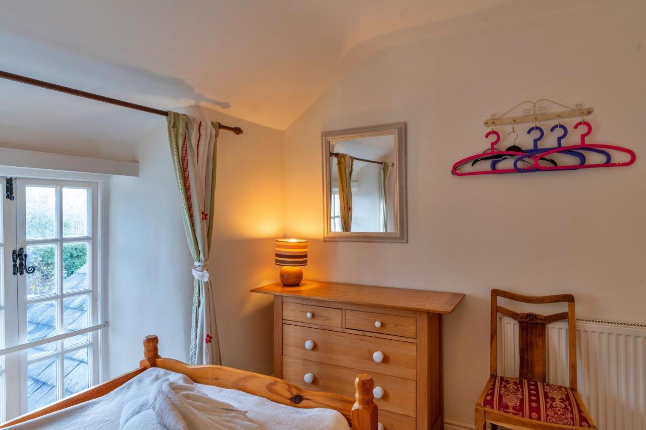 Finest Retreats - Forge * Padstow