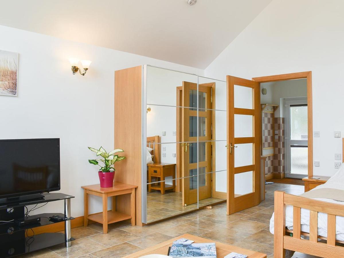 Holiday home Ty Bach