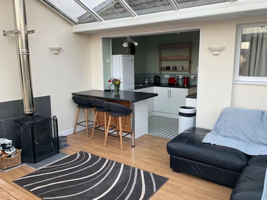 Comfy And Welcoming 2 Bedroom Annex. * Padstow