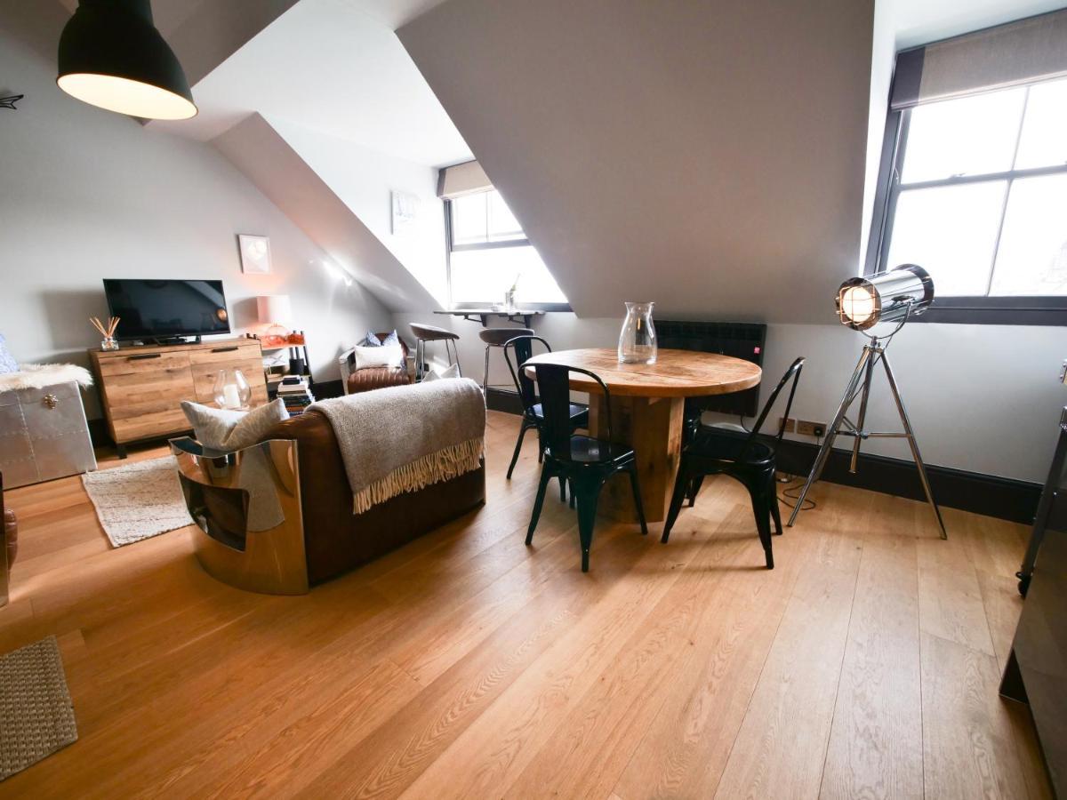 Escapes - Pajar Luxury Penthouse Apartment