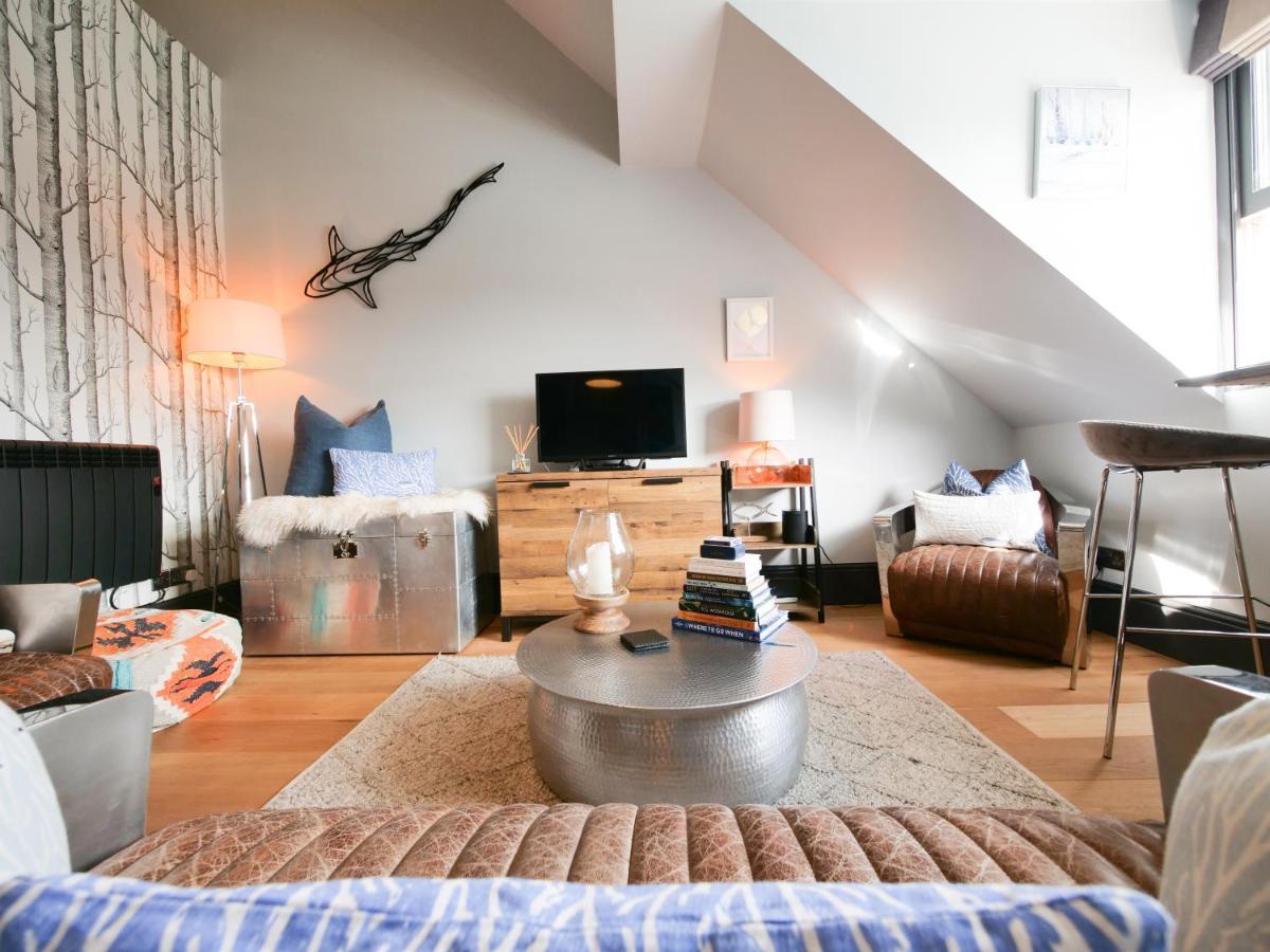 Apartment Escapes - Pajar Luxury Penthouse Padstow