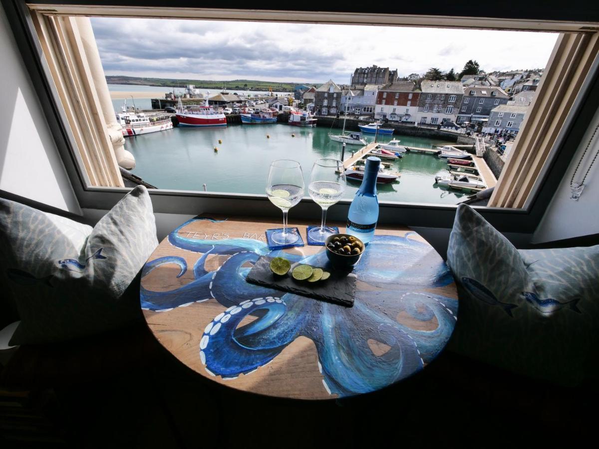 Escapes - Teyr Luxury Penthouse Apartment