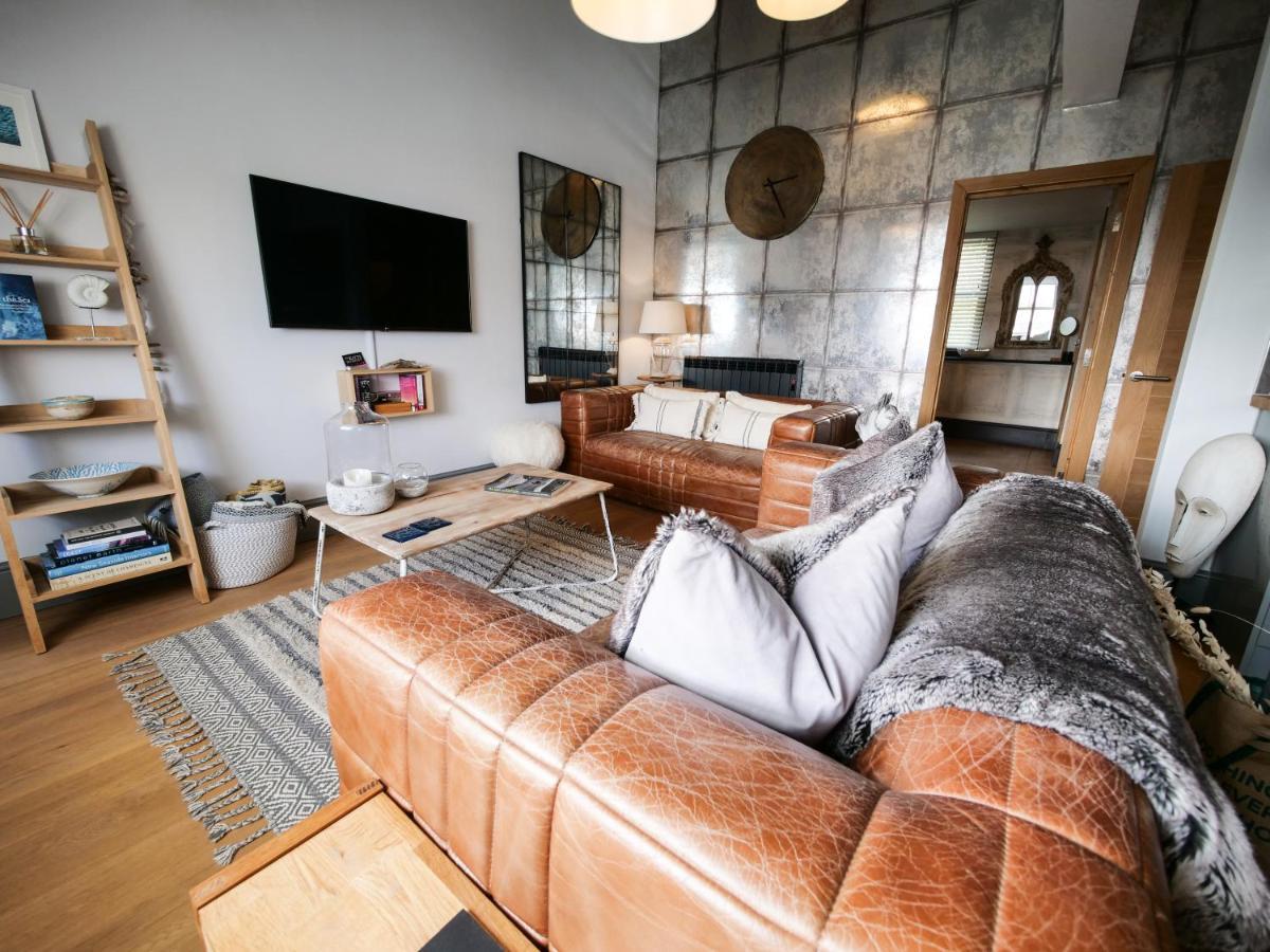 Escapes - Teyr Luxury Penthouse