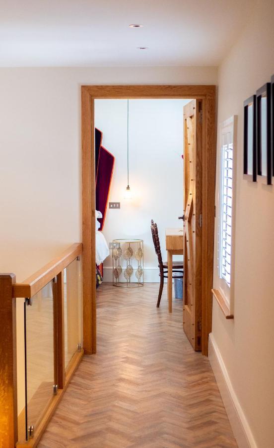 Escapes - The Long Luxury Apartment