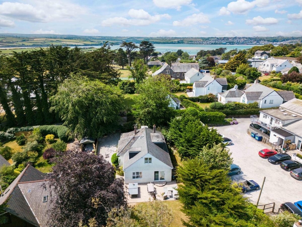 Sandy Rock Padstow