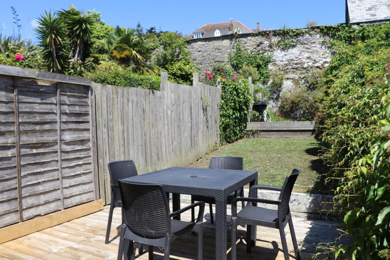 Town Centre With Parking Apartment Padstow