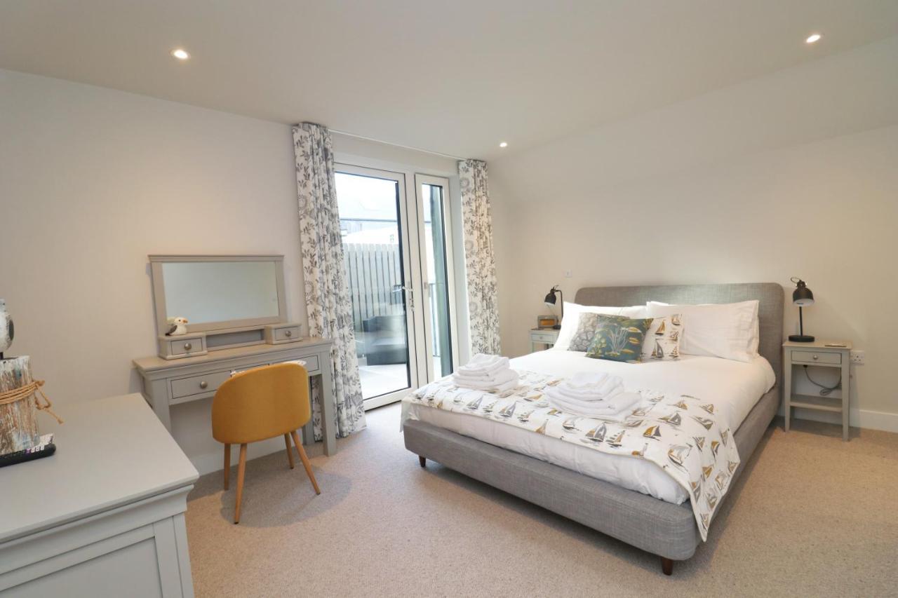 Apartment Stylish Estuary View Padstow