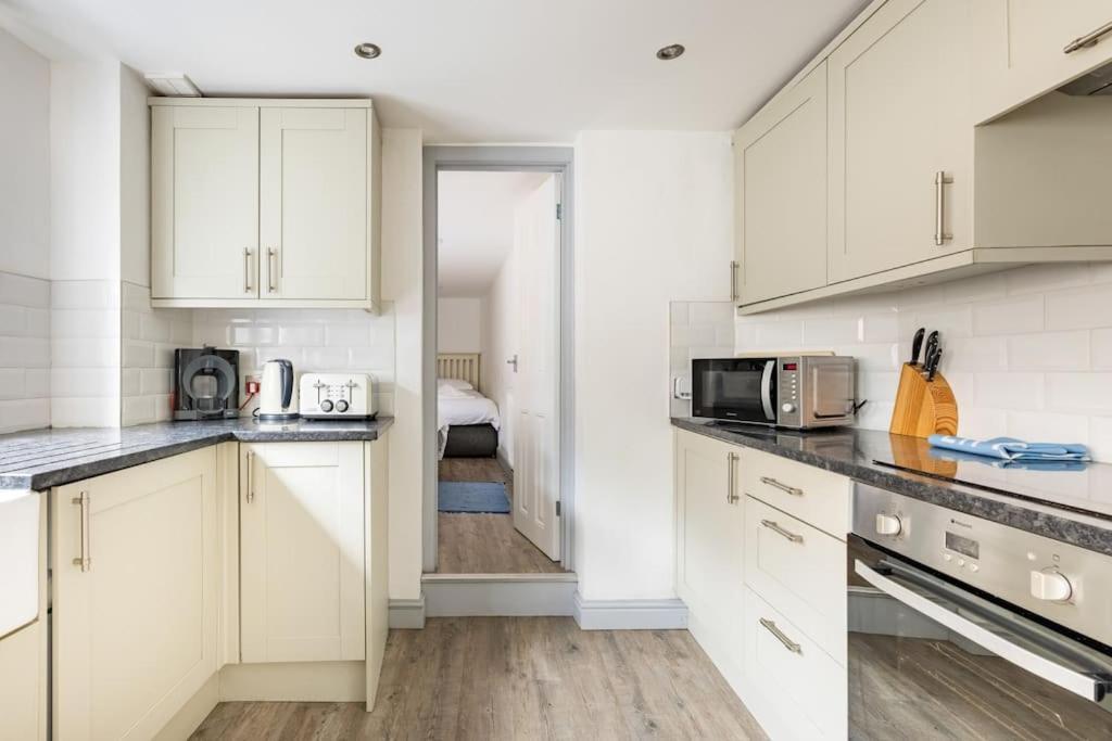 Holiday home Stunning Cosy In Old Town Sleeps 4