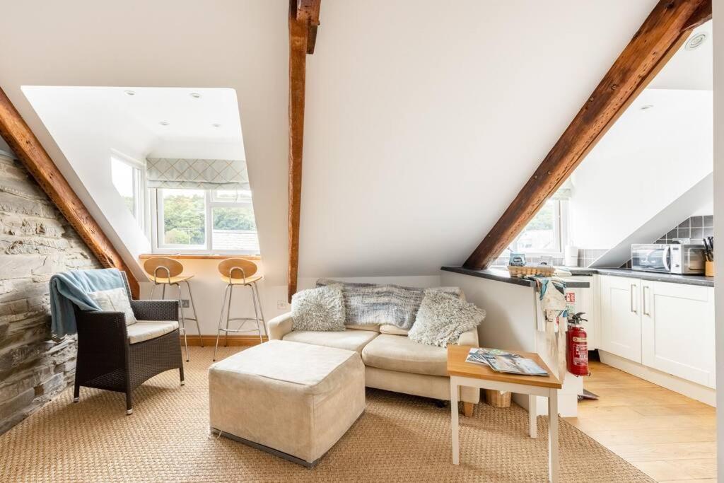 Duke House - Floor - 1 Bedroom With Hot Tub *